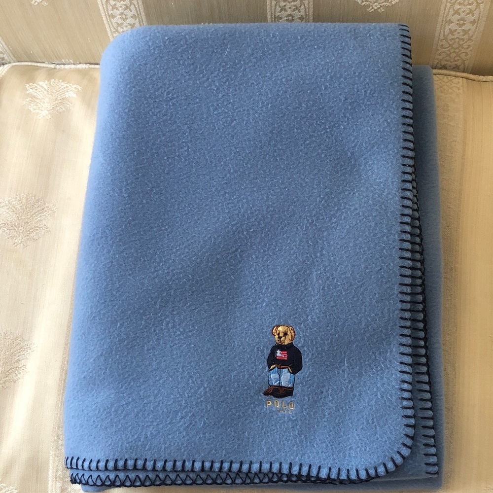 Polo by Ralph Lauren Light Blue Bear Fleece Throw with Whipstitch Trim